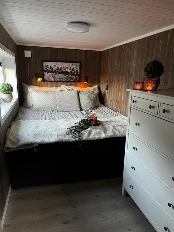 Exclusive Funkis Cabin, Lake View, Rooftop Terrace, Jacuzzi, Sauna, Close To Golf And Alpine Vradal Exterior photo